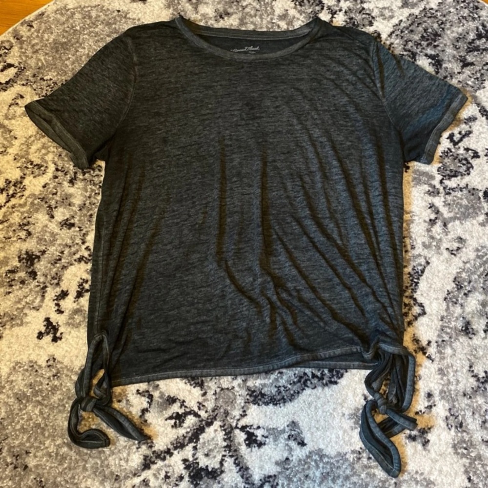 4/25$ Universal Thread Acid Wash Tie Side Tee